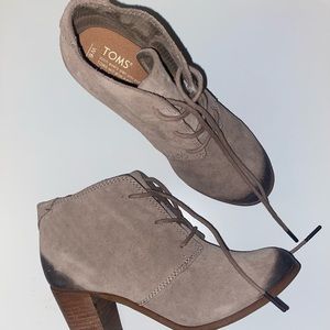 TOMS | Lunata Suede Lace Up Booties